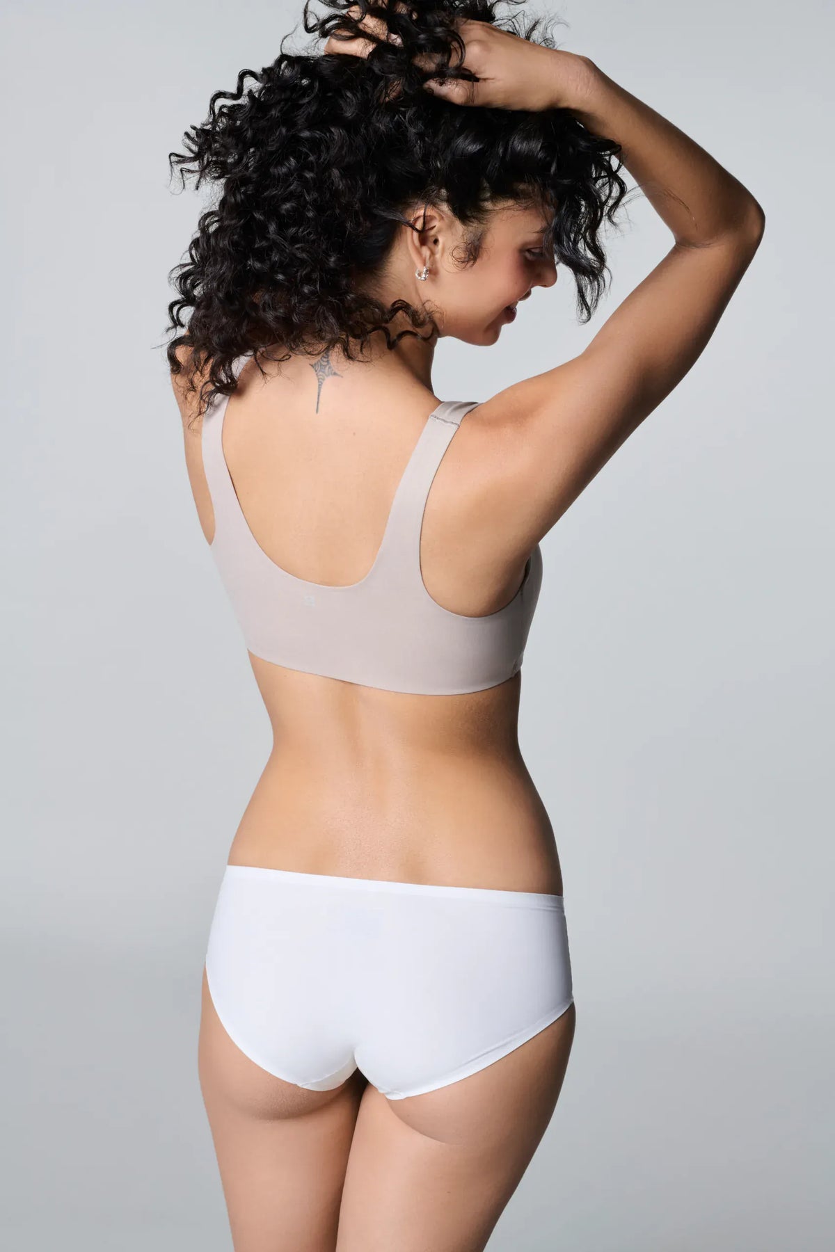 Comfortelle™ – Seamless Wireless Bra for Everyday Support