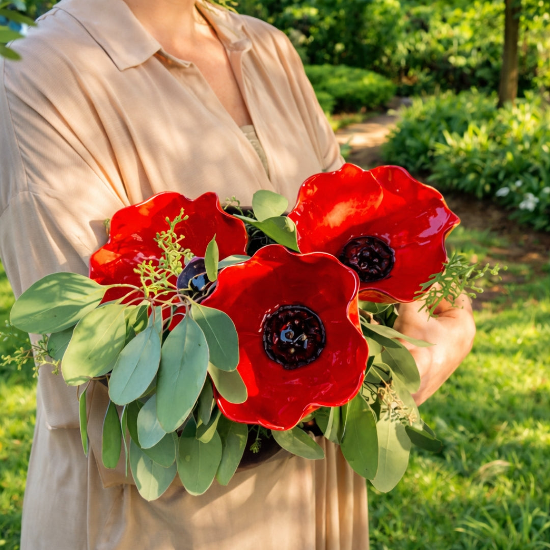 NaturaBloom™ Floral Garden Sculpture – Elegant Garden Décor for Birds & Pollinators