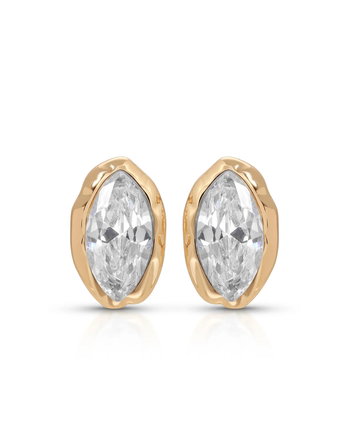 Velmira™ – Delicate Crystal Mini Stud Earrings