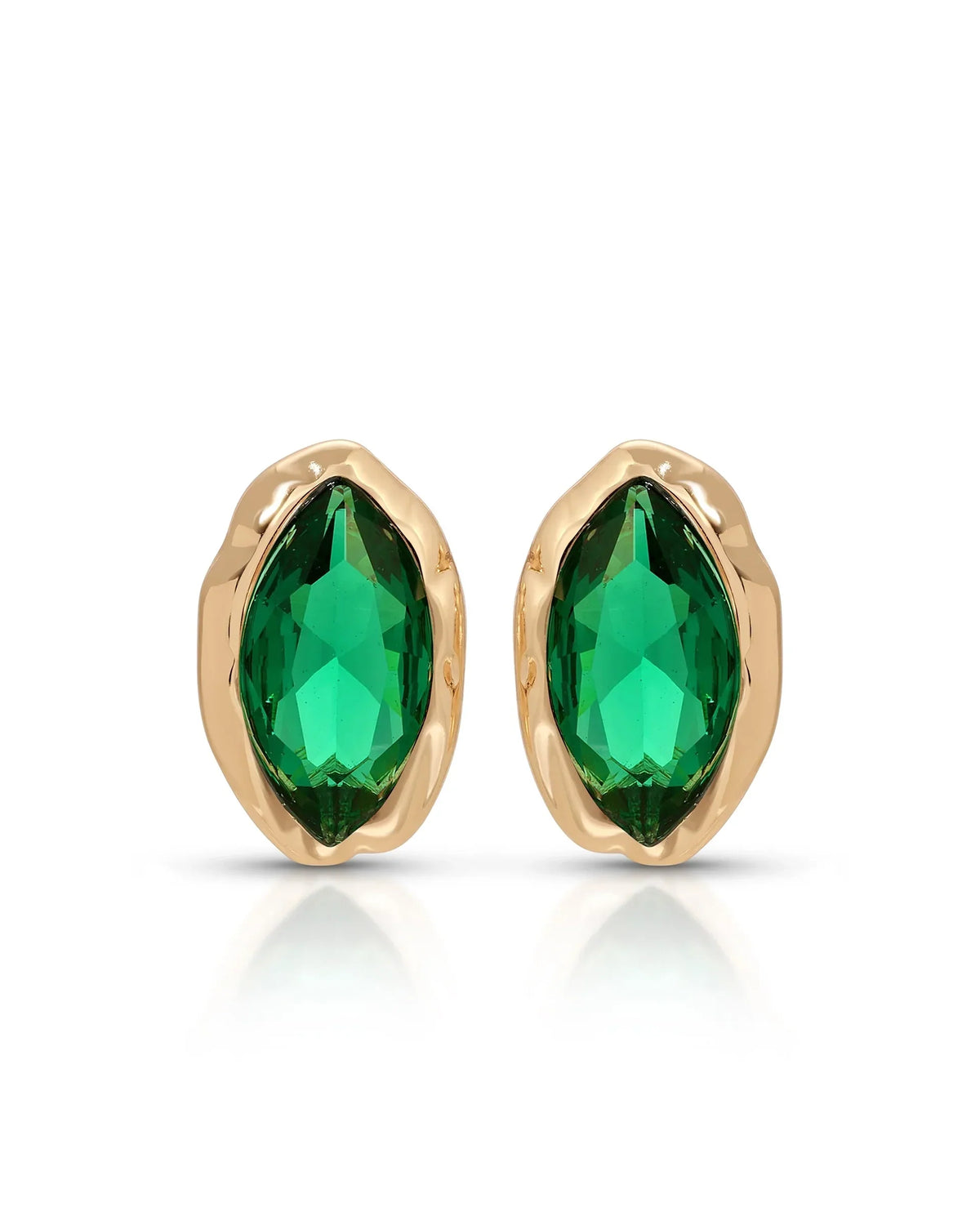 Velmira™ – Delicate Crystal Mini Stud Earrings