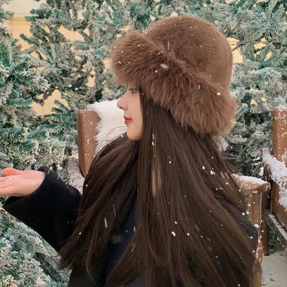 FurLuxe™ Elegant Faux Fur Winter Hat | Cosy Warmth Meets Elegant Winter Style