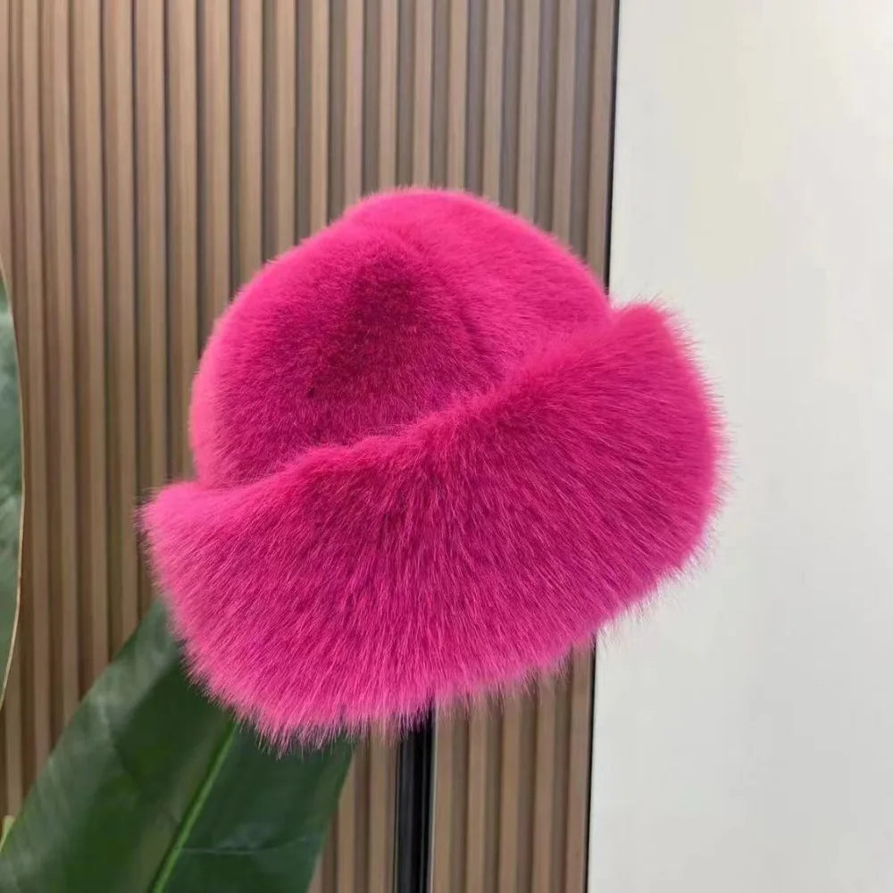 FurLuxe™ Elegant Faux Fur Winter Hat | Cosy Warmth Meets Elegant Winter Style