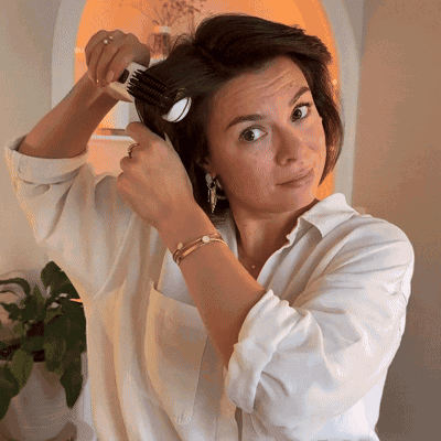 Cocora™ – Easy-Grip Hair Brush for Short Hairstyles