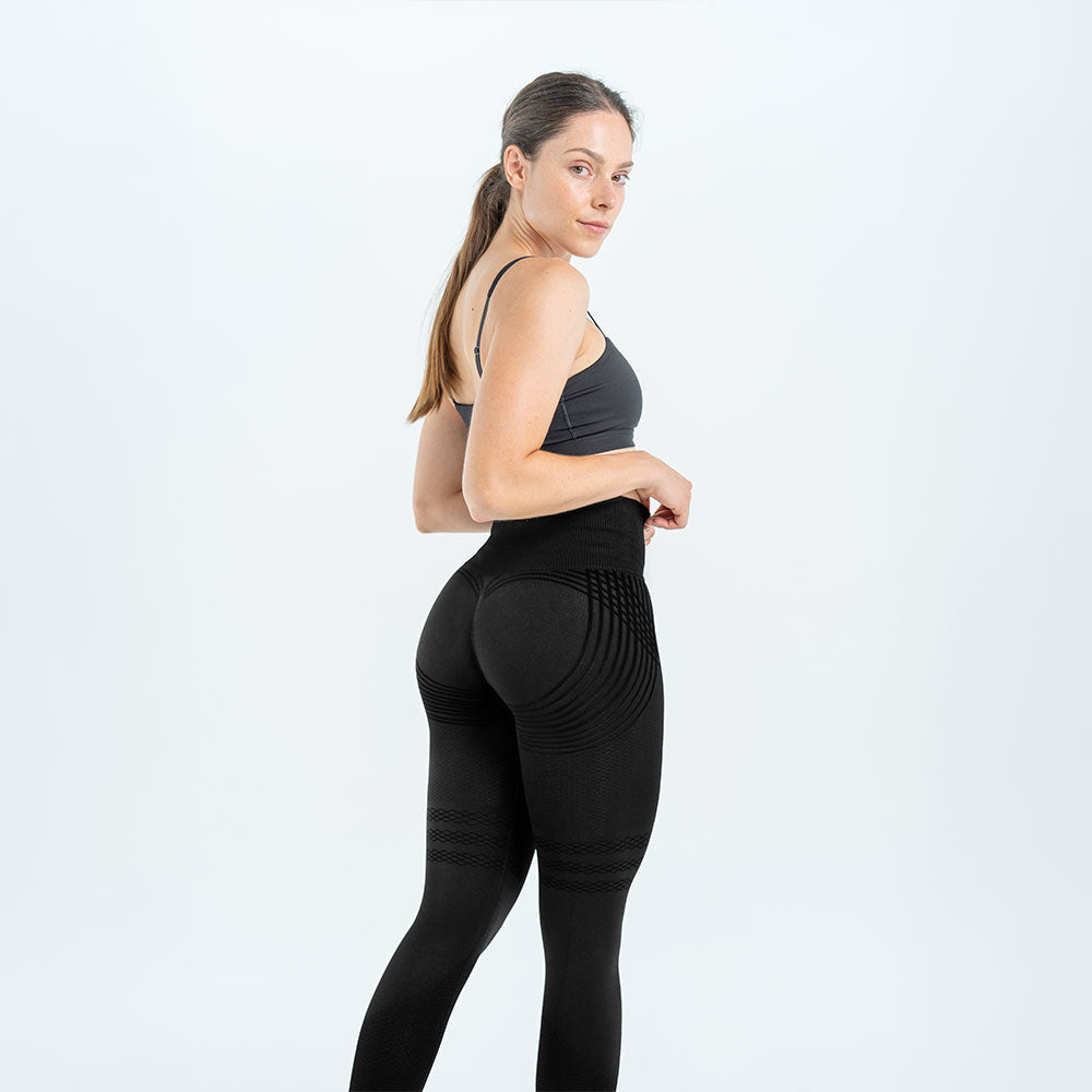 Contoura™ – 3D Shaping Leggings for Curves and Confidence